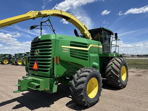 Image of John Deere 7980 equipment image 1