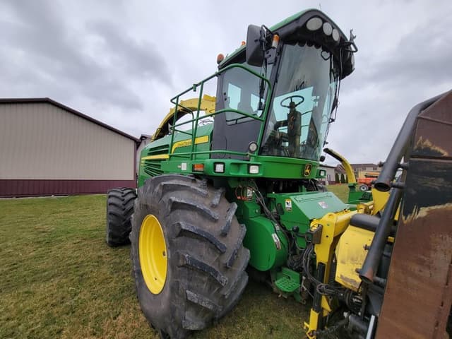 Image of John Deere 7980 equipment image 2