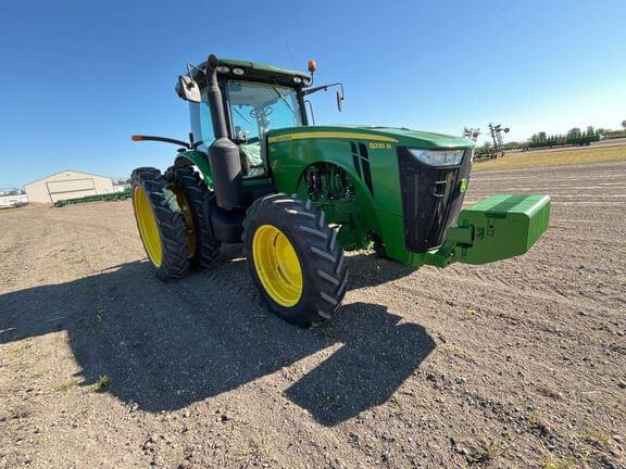 Image of John Deere 8235R Primary image