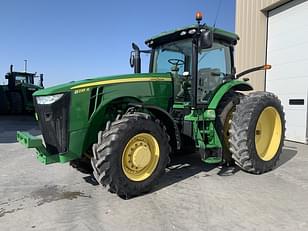 Main image John Deere 8235R 6