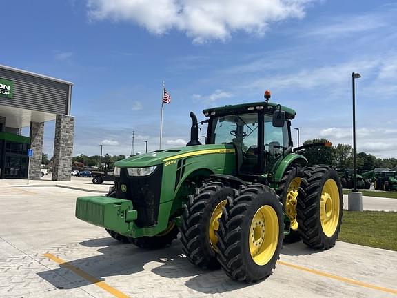 Image of John Deere 8245R Primary image