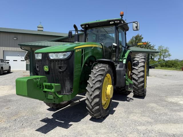 Image of John Deere 8245R equipment image 1