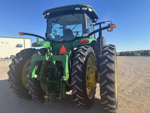 Image of John Deere 8245R equipment image 3