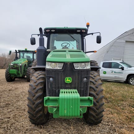 2014 John Deere 8245R Equipment Image0