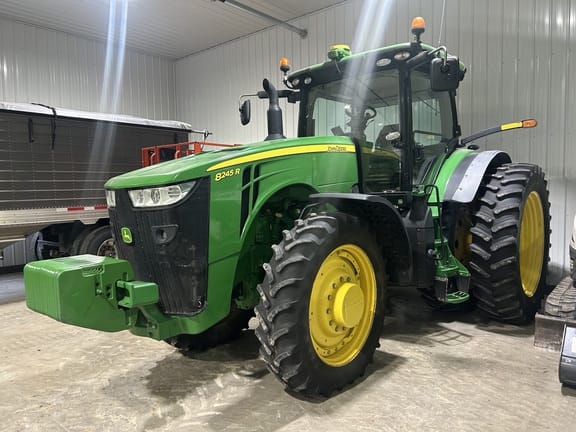 2014 John Deere 8245R Equipment Image0
