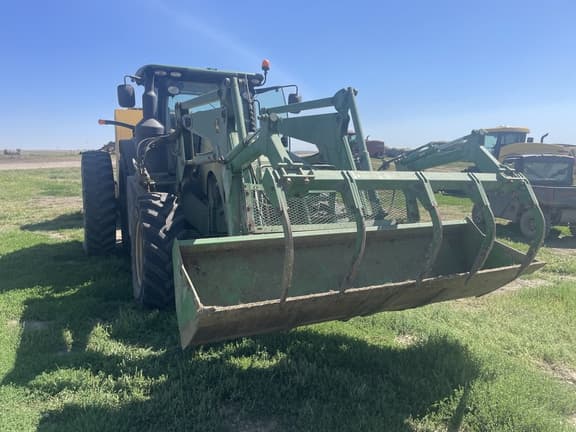 Image of John Deere 8245R equipment image 3