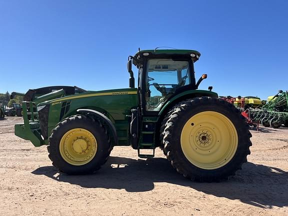 Image of John Deere 8245R equipment image 1