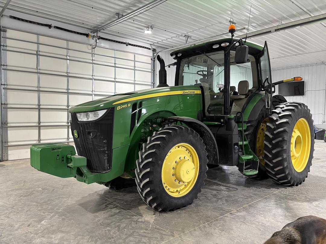 Image of John Deere 8245R Primary image