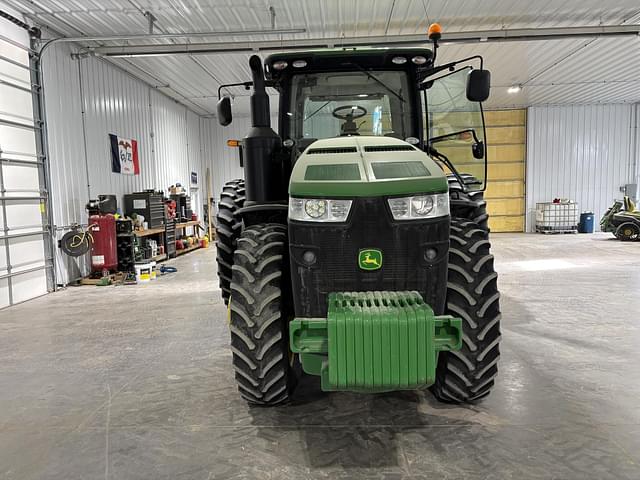 Image of John Deere 8245R equipment image 4