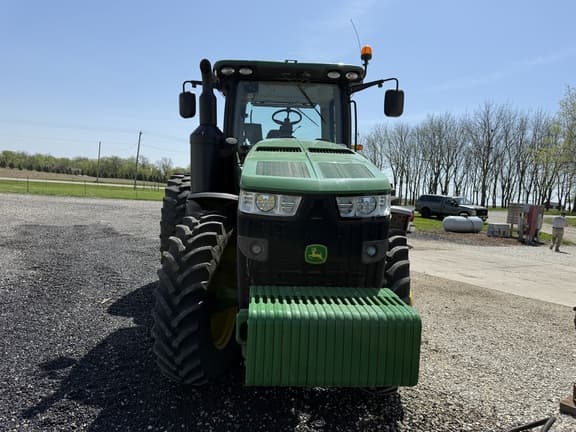 Image of John Deere 8245R equipment image 4