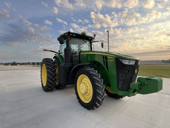 Main image John Deere 8245R