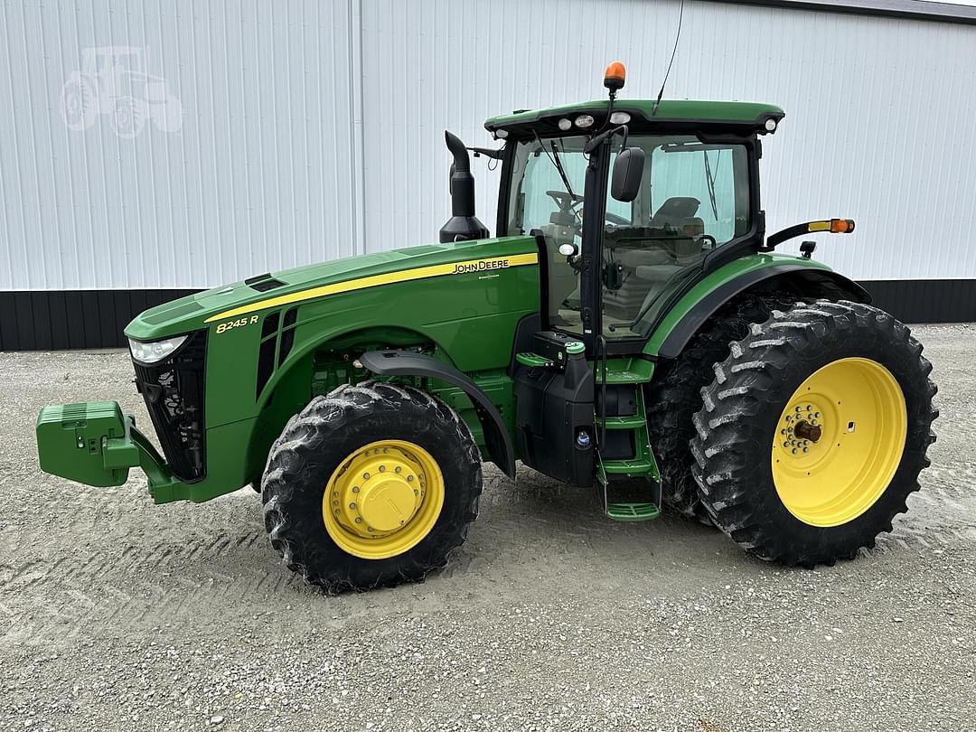 Image of John Deere 8245R Primary image