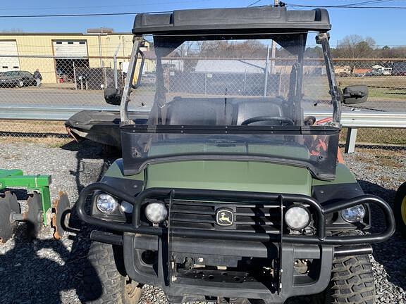 Image of John Deere Gator XUV 825i equipment image 1