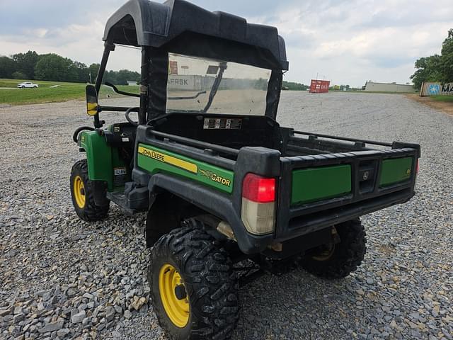 Image of John Deere Gator XUV 825i equipment image 4
