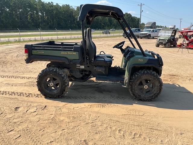 Image of John Deere Gator XUV 825i equipment image 3