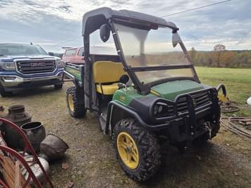 Main image John Deere Gator XUV 825i