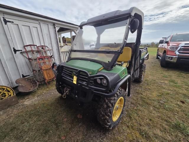 Image of John Deere Gator XUV 825i equipment image 2