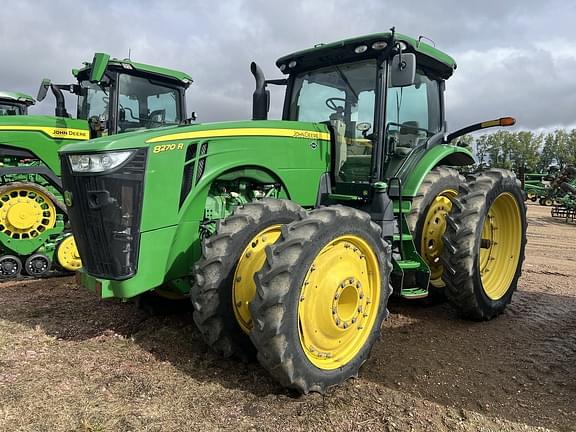 Image of John Deere 8270R equipment image 1