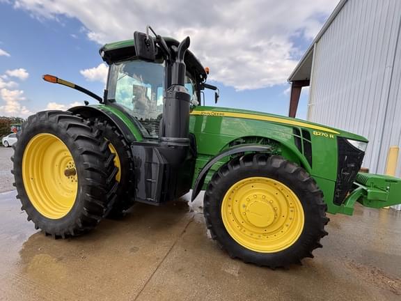 Image of John Deere 8270R equipment image 2