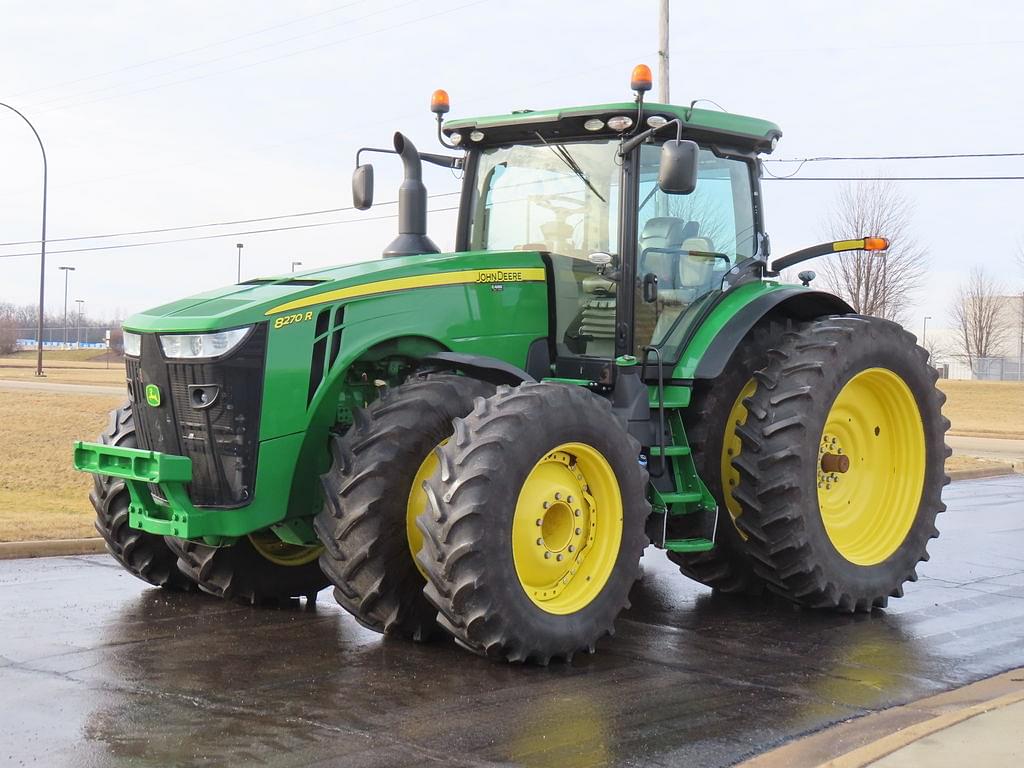 Image of John Deere 8270R Primary image