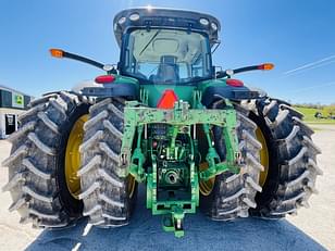 Main image John Deere 8270R 1