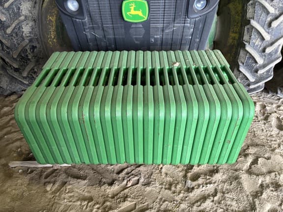 Image of John Deere 8270R equipment image 4