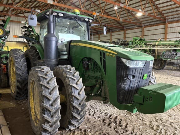 Image of John Deere 8270R equipment image 1