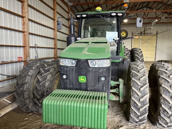 Image of John Deere 8270R equipment image 3