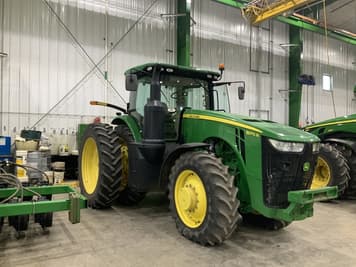 Main image John Deere 8270R
