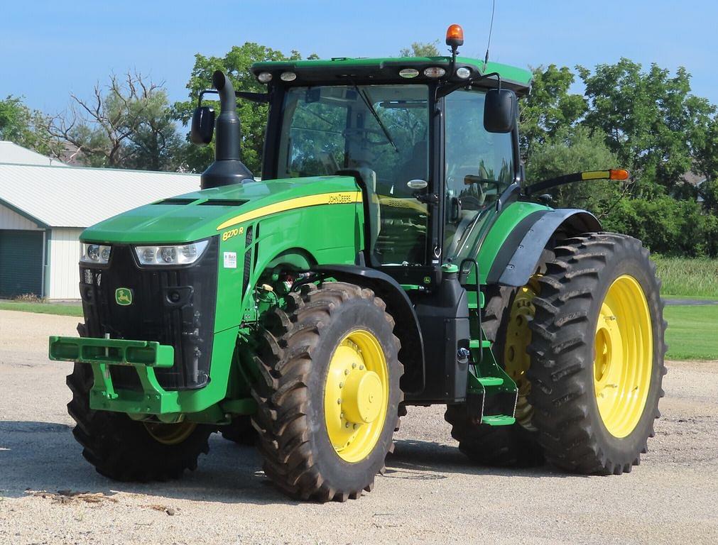 Image of John Deere 8270R Primary image