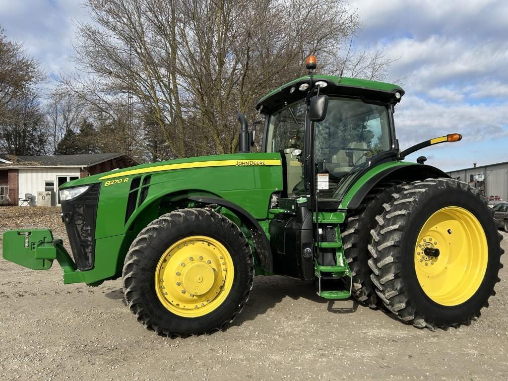 Main image John Deere 8270R