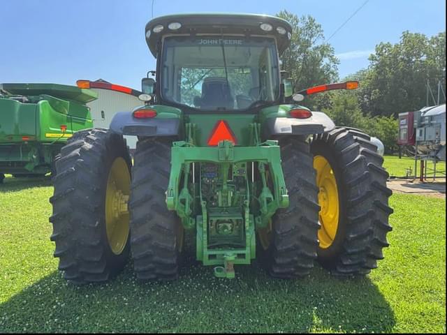 Image of John Deere 8270R equipment image 4