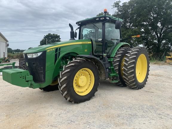 Main image John Deere 8270R