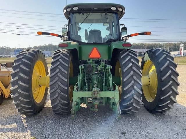 Image of John Deere 8270R equipment image 2