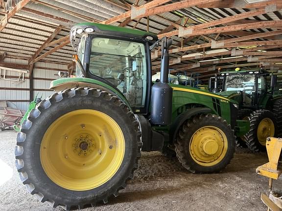 Image of John Deere 8285R Primary image