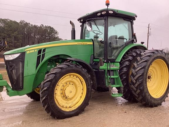 Image of John Deere 8285R equipment image 1