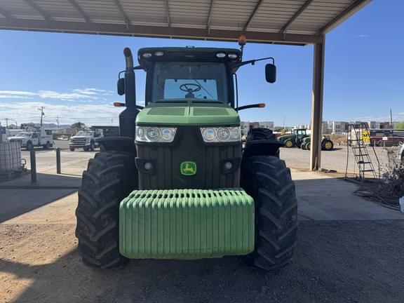 Image of John Deere 8285R equipment image 1