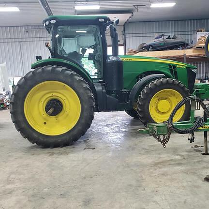 Image of John Deere 8285R equipment image 4