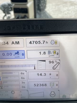 Image of John Deere 8285R equipment image 3