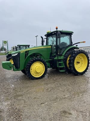 2014 John Deere 8285R Image