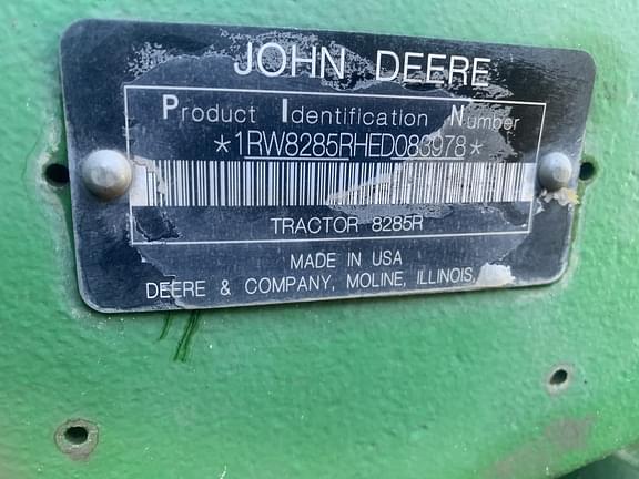 Image of John Deere 8285R equipment image 1