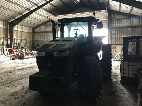 Image of John Deere 8285R equipment image 3