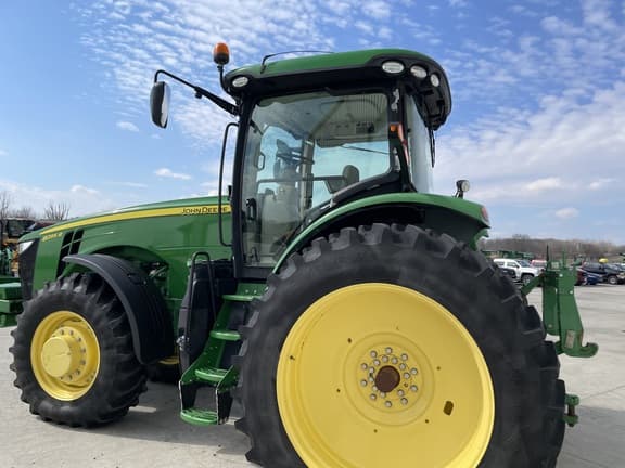 Image of John Deere 8295R equipment image 4