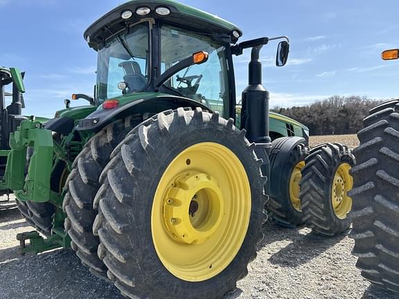 Image of John Deere 8295R equipment image 2