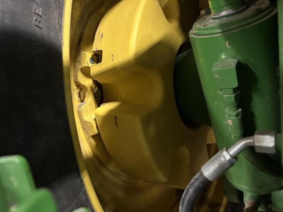 Image of John Deere 8295R equipment image 3