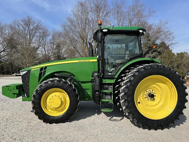 Image of John Deere 8295R equipment image 2