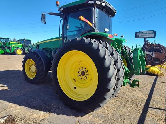 Image of John Deere 8295R equipment image 2