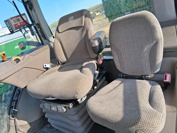 Image of John Deere 8295R equipment image 1