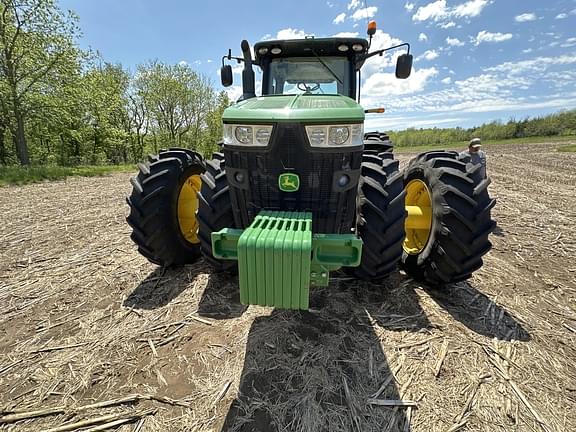 Image of John Deere 8295R equipment image 1