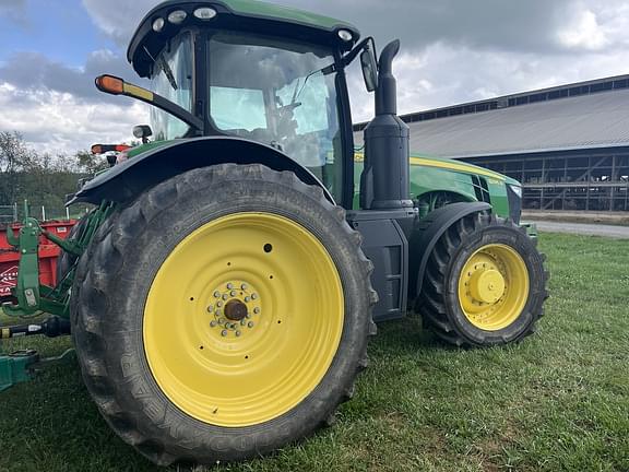 Image of John Deere 8295R equipment image 4